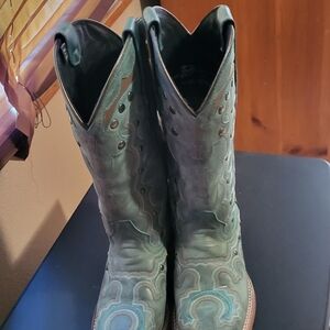 Vibrant Teal Cowboy Boots